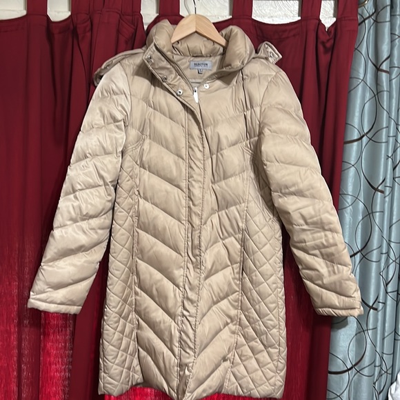 Kenneth Cole NWOT med - Picture 2 of 10